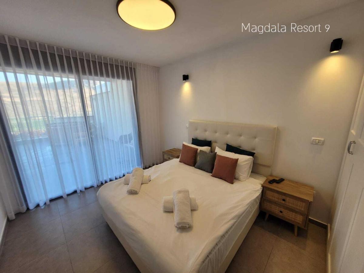 ميغدال Yalarent Magdala Resort- Luxury Suites With Pool Or Jacuzzi With Sea View المظهر الخارجي الصورة