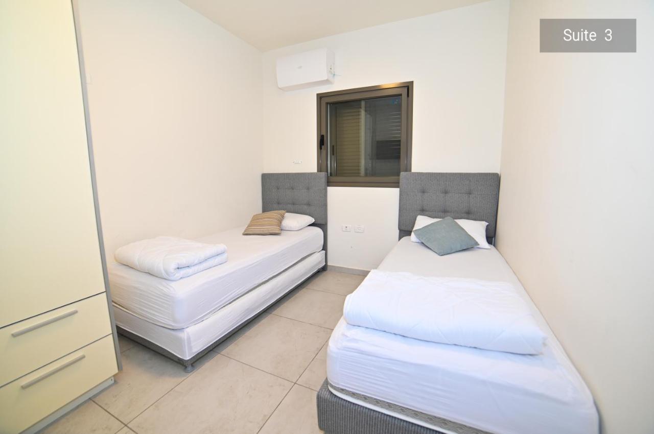 ميغدال Yalarent Magdala Resort- Luxury Suites With Pool Or Jacuzzi With Sea View المظهر الخارجي الصورة