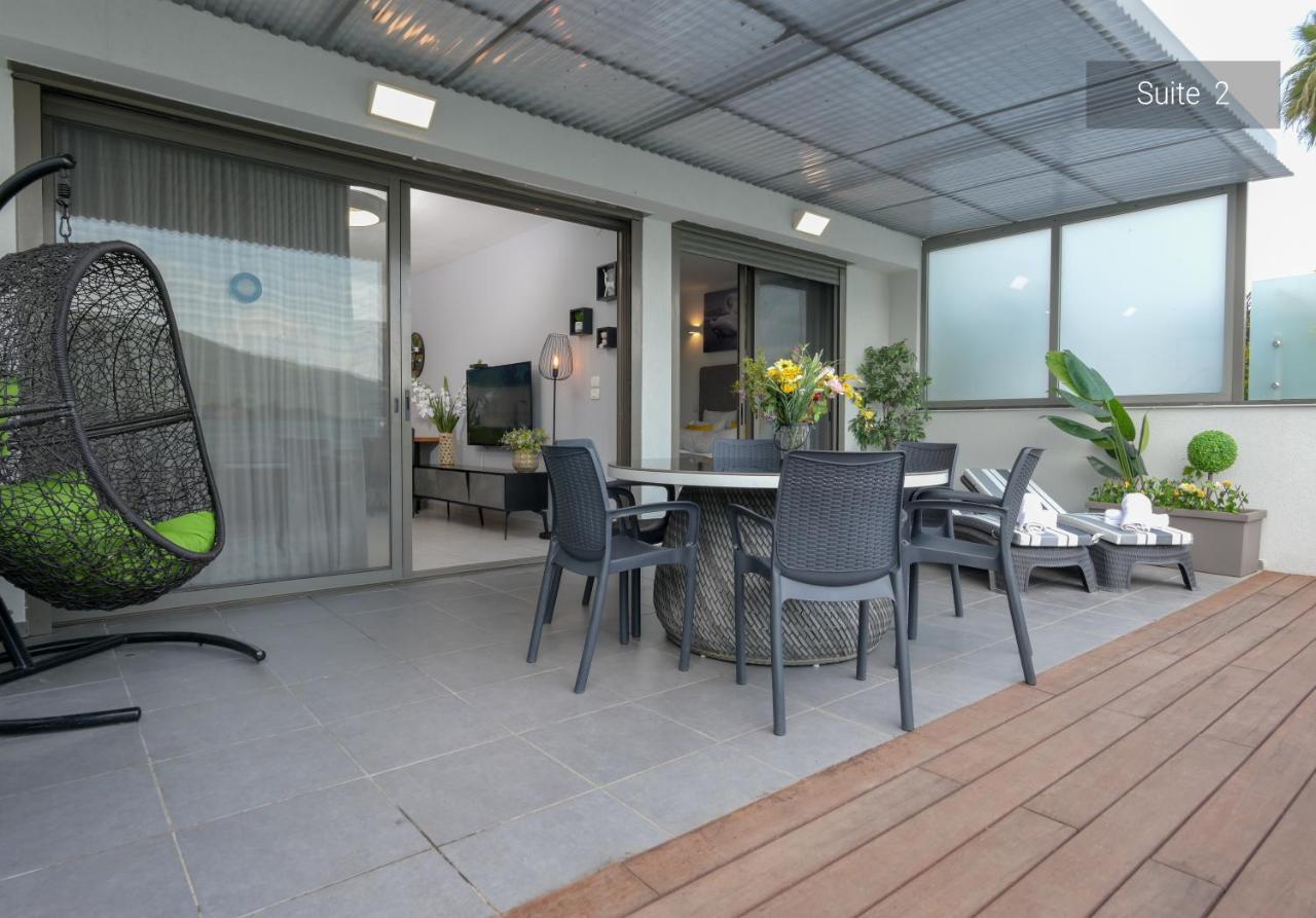 ميغدال Yalarent Magdala Resort- Luxury Suites With Pool Or Jacuzzi With Sea View المظهر الخارجي الصورة